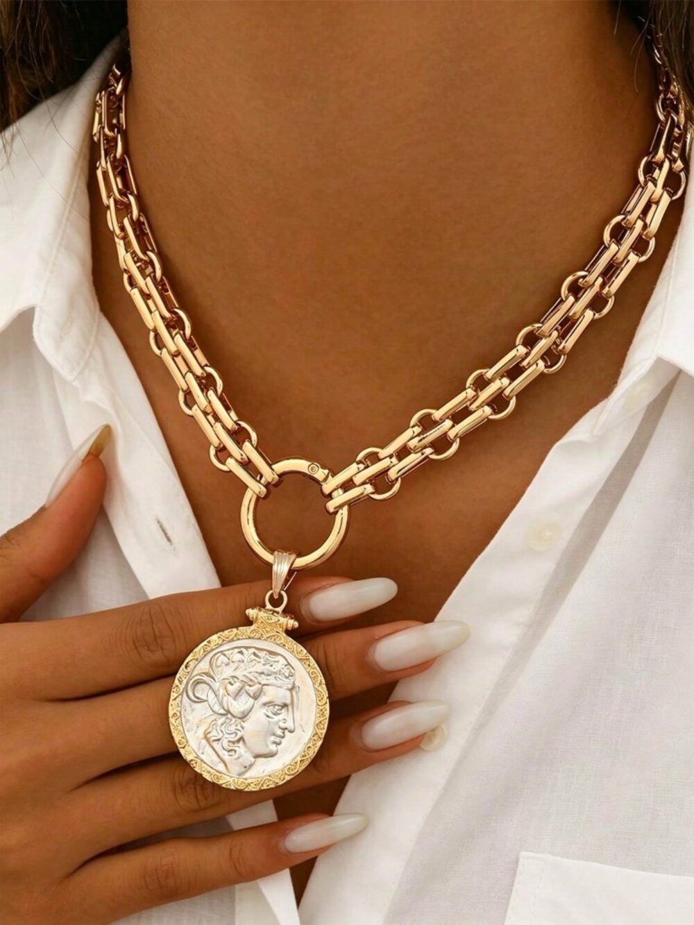 Women's Portrait Coin Pendant Chunky Chain Necklace